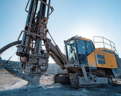 Бурова установка на Клесівському кар'єрі «Технобуд»