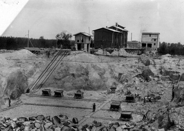 Як видобували граніт на Волині на початку 20 сторіччя